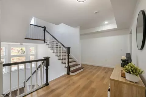 596 Berkeley Ave, City Of Orange, NJ 07050 photo 13