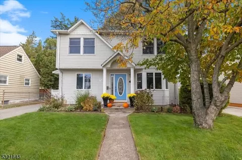 18 Blue Hill Rd, Clifton, NJ 07013