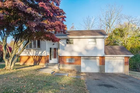 6 Prospect Ave, Andover, NJ 07821
