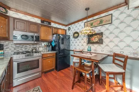 50 4th Ave, Wanaque Boro, NJ 07420 photo 11