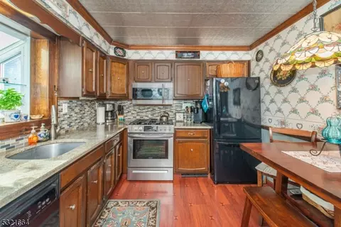 50 4th Ave, Wanaque Boro, NJ 07420 photo 10