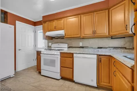 29 Devon Ter, Kearny, NJ 07032 photo 12