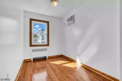 29 Devon Ter, Kearny, NJ 07032 photo 19