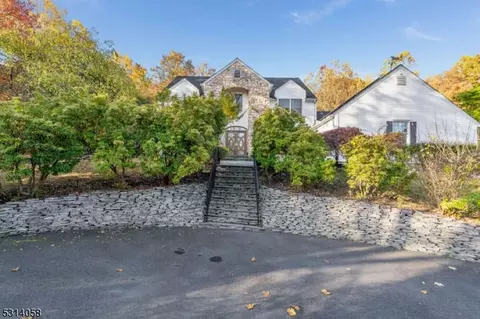344 Sidney Rd, Franklin Twp, NJ 08867