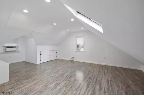 185 Plainfield Ave, Edison, NJ 08817 photo 18
