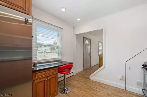 185 Plainfield Ave, Edison, NJ 08817 photo 10