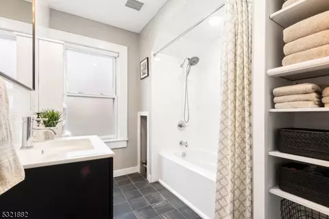 12 High St, City Of Orange, NJ 07050 photo 22