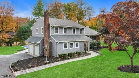 756 Mountain Ave, Wyckoff, NJ 07481
