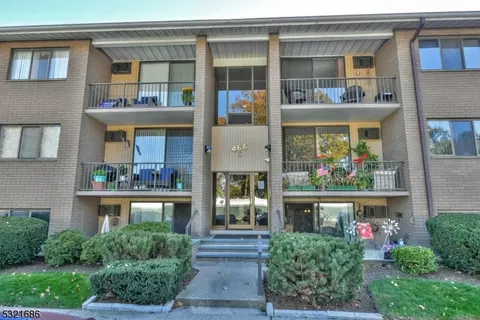 466 Liberty St # C, Little Ferry, NJ 07643