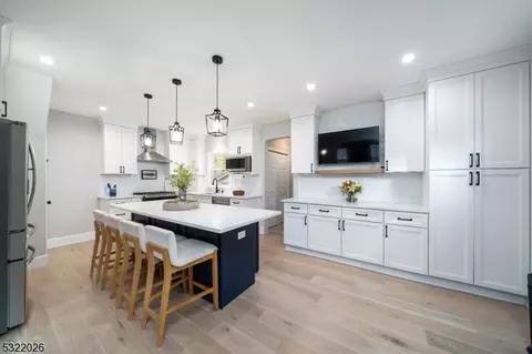 122 Union Ave, Maplewood, NJ 07040