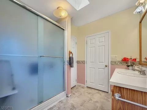 4 Nightingale Ct, Belvidere, NJ 07823 photo 17