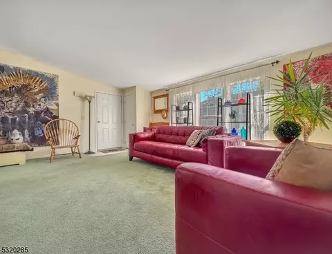 4 Nightingale Ct, Belvidere, NJ 07823 photo 4