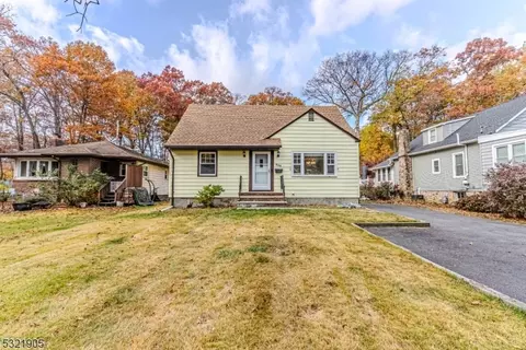 132 Fox Hill Rd, Denville, NJ 07834