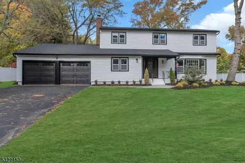 11 Margie Rd, East Brunswick, NJ 08816