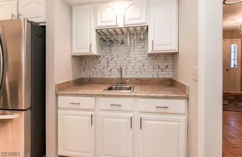 5 Peter Dr, Hackettstown, NJ 07840 photo 18