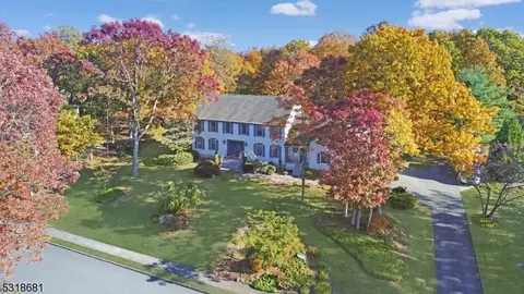 5 Peter Dr, Hackettstown, NJ 07840 photo 2