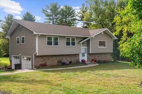 140 Hillcrest Rd, Flemington, NJ 08822