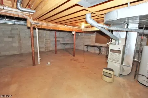 107 Park Pl, Springfield, NJ 07081 photo 29