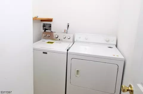 107 Park Pl, Springfield, NJ 07081 photo 17