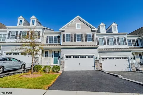 6 Juniper Ct, Cedar Grove, NJ 07009
