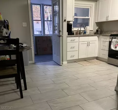 4 Coolidge Ave, Edison, NJ 08837 photo 4