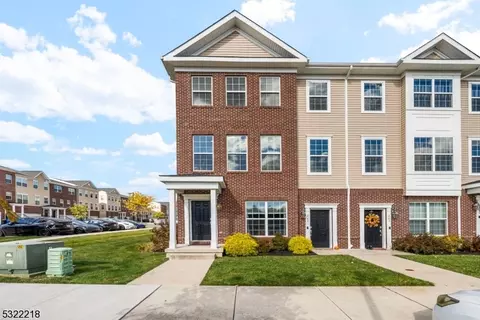 201 Kramer Ct, Florence, NJ 08518