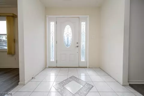 3 Juniper Ct, Edison, NJ 08820 photo 5