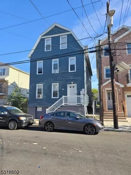 88 Schley St, Newark, NJ 07112