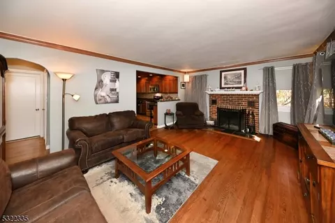 245 Spring Valley Rd, Paramus, NJ 07652 photo 7