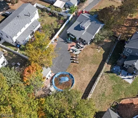 245 Spring Valley Rd, Paramus, NJ 07652 photo 30