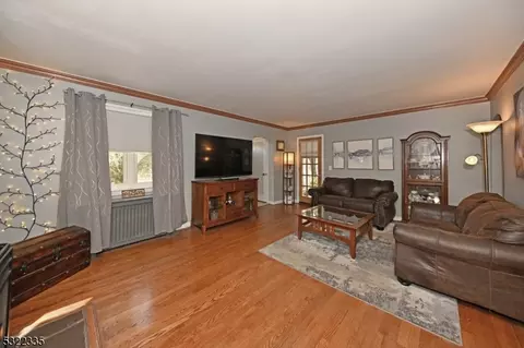 245 Spring Valley Rd, Paramus, NJ 07652 photo 8