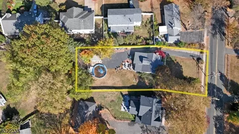 245 Spring Valley Rd, Paramus, NJ 07652 photo 32