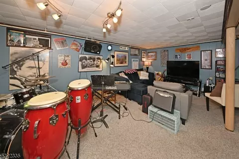 245 Spring Valley Rd, Paramus, NJ 07652 photo 23