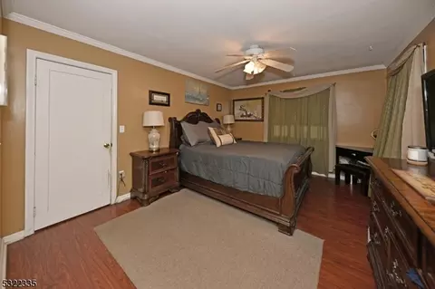 245 Spring Valley Rd, Paramus, NJ 07652 photo 16