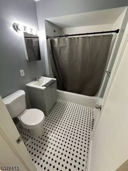 89 E Centre St, Nutley, NJ 07110 photo 10