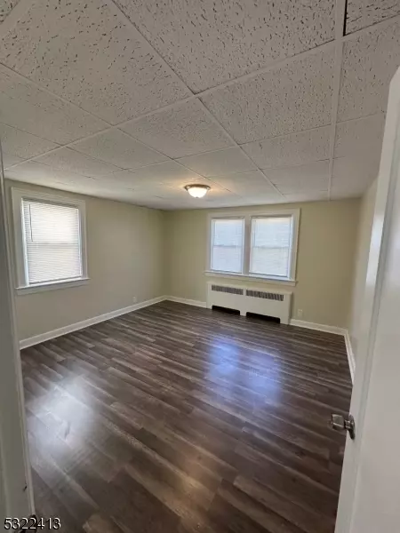89 E Centre St, Nutley, NJ 07110 photo 8