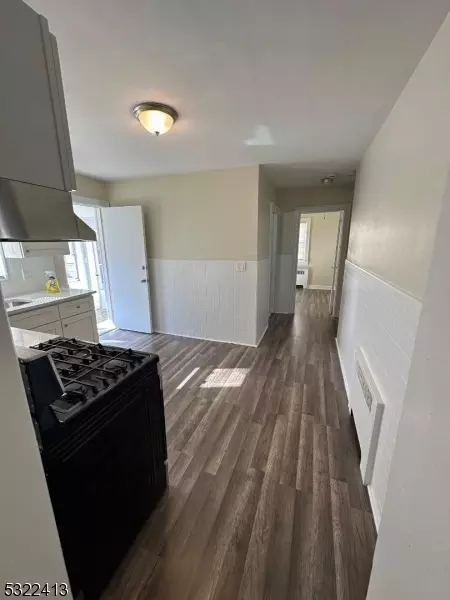 89 E Centre St, Nutley, NJ 07110 photo 12