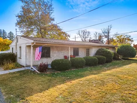 2 Larison Ln, East Amwell Twp, NJ 08551