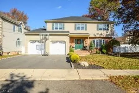 24 Bartow Ave, Woodbridge Twp, NJ 07067