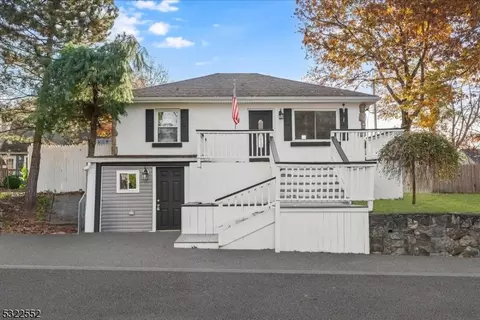 23 Terrence Ave, Jefferson, NJ 07849