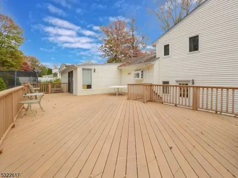 39 Braemar Dr, Wayne, NJ 07470 photo 33