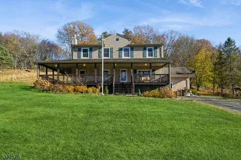 4 Ridge Rd, Sandyston, NJ 07851