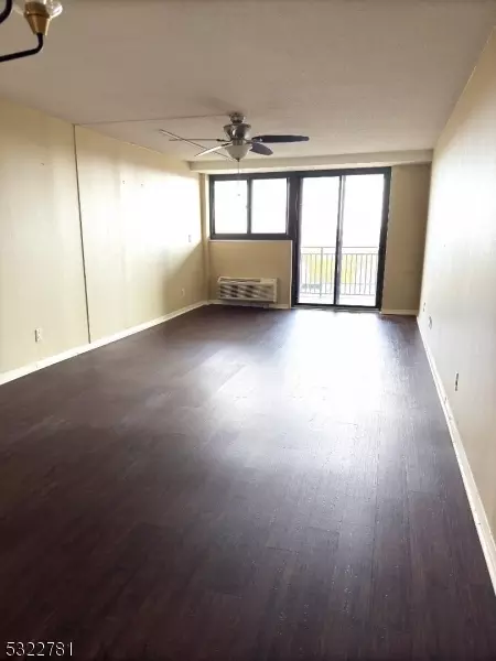 235 Prospect Ave #8E, Hackensack, NJ 07601 photo 12