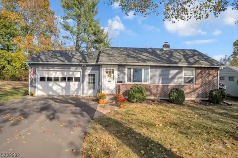 411 March Blvd, Phillipsburg, NJ 08865