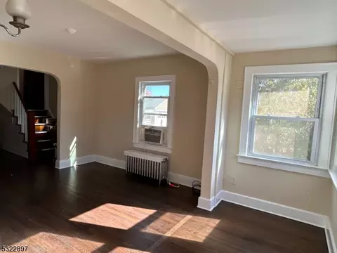 413 Harris Ave, Middlesex, NJ 08846 photo 5