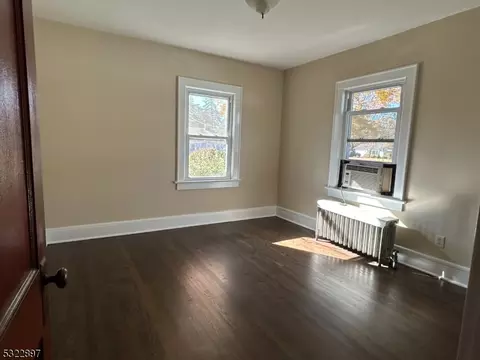 413 Harris Ave, Middlesex, NJ 08846 photo 7