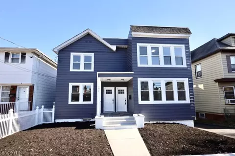 492 Chestnut St, Kearny, NJ 07032