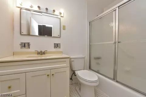 280 Prospect Ave #11-G, Hackensack, NJ 07601 photo 18