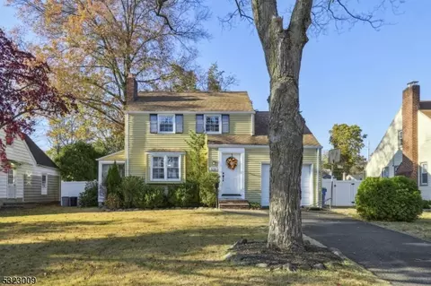636 Ayres Ave, North Plainfield, NJ 07063