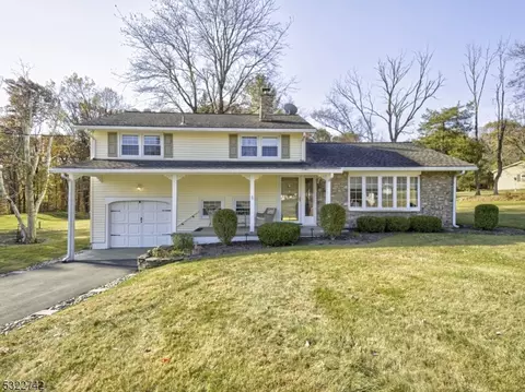101 Old Croton Rd, Flemington, NJ 08822